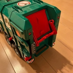 ブルーダーのごみ収集車①の画像