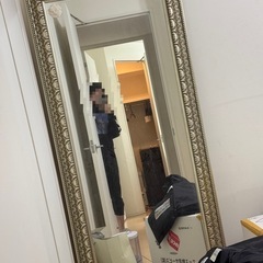  【販売】全身鏡 - 状態良好、フレームデザインが特徴的！