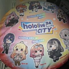 ホロライブ　ラウンドクッション　赤
