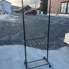 ハンガーラック　黒　フックあり