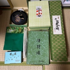 五月人形置き台＋屏風＋装飾品一式　（人形・鎧兜無し）の画像