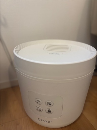 加湿器　スチーム式　QUADS 定価¥7,800