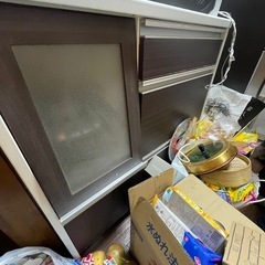 無料0円　食器棚　キッチン家具　収納棚　の画像