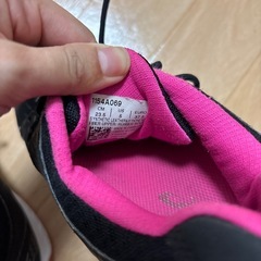 23.5センチ　ランニングシューズの画像