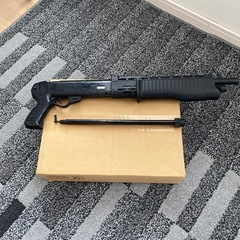 BB弾を使用するショットガンです。