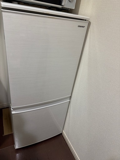 シャープ SHARP 冷蔵庫(幅48.0cm) 137L つけかえどっちもドア 2ドア ホワイト系 SJ-D14E-W\n