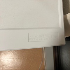 【美品】【2019年製】Hisense 93L 2ドア冷凍冷蔵庫　ホワイト　一人暮らし用　新生活　シンプル　小型冷蔵庫　 の画像
