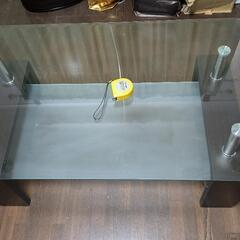 中古ガラステーブル　小キズあり　