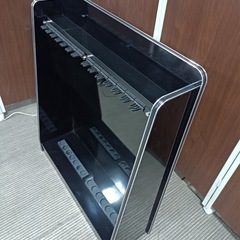 [F1831] ビリヤード　キュースタンド　外形寸法　幅780㎜ 235㎜ 高さ900㎜の画像