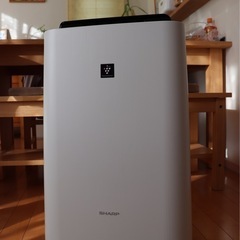 シャープ空気清浄機　KC-G50