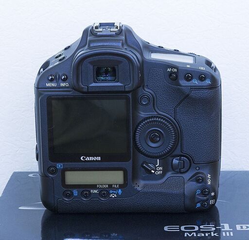Canon デジタル一眼レフカメラ EOS-1D MARK III 