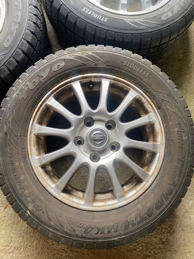 セレナC27 スタッドレス ホイールタイヤ