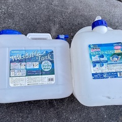 コールマンクーラーボックス２個の画像