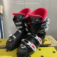 スキーブーツ　ノルディカ