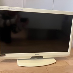 SHARP亀山モデル LEDテレビ　AQUOS LC-32V5-W