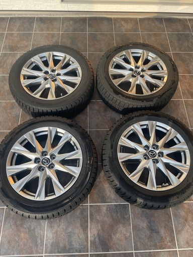 225/55r19 タイヤホイール　高輝度ダークホイール