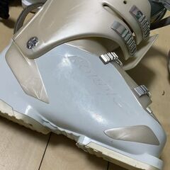 レディース　スキーセット スキー、ポール、ブーツの画像