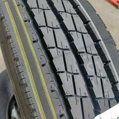【新品組替込み】205/85R16 117/115N トーヨータイヤ M135 ２本セットの画像