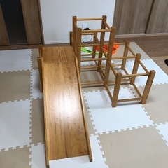【最終価格】タンスのゲン　ジャングルジム＆滑り台