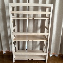折りたたみできる棚の画像