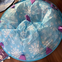 【未使用】本日のみ！90%OFF　アナと雪の女王　キッズテントの画像