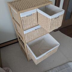 収納ボックスの画像