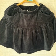 マザウェイズ　黒 ベロア スカート 130サイズ