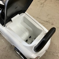 K2501-481 乗用玩具 メルセデスベンツ ホワイト キズ汚れ有りの画像