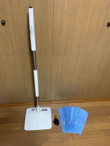 livease リヴィーズ コードレス電動モップ（水スプレー機能付き）EM-011W