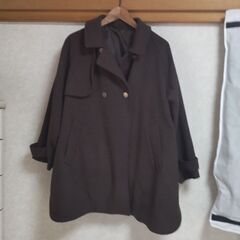 レディースコートの画像