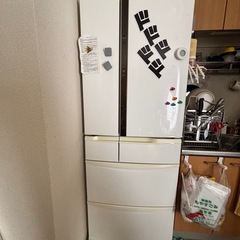 受け渡し予定者決定】Panasonic NR-FVF461-W 冷蔵庫 455L 2016年