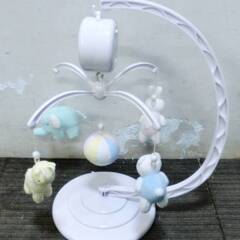 familiar　ベビーメリー　電動オルゴール　ベッド　フロアー　2wayタイプ　Babygro　ベビー用品　ファミリアの画像