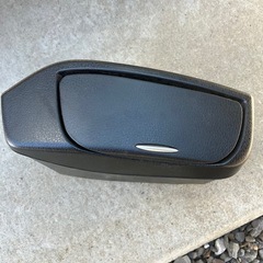 ハリアーZ純正タイヤ限定チェーン&純正ゴミ箱右側&サンシェードの画像