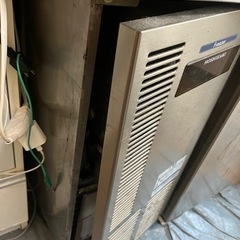 業務用冷凍庫の画像