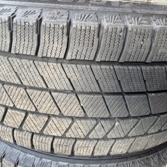 BRIDGESTONEブリジストンスタッドレスタイヤ 205/60R16 4本セットの画像