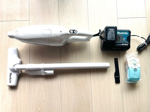 Makita マキタ掃除機　コードレス　（訳あり）