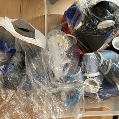 ロックミシン用の糸たくさん！