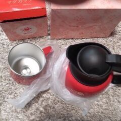 KEUCA 卓上ポット、カップの画像