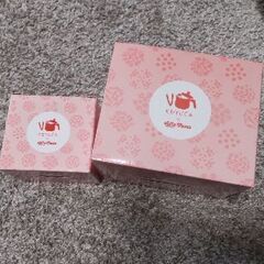 KEUCA 卓上ポット、カップの画像