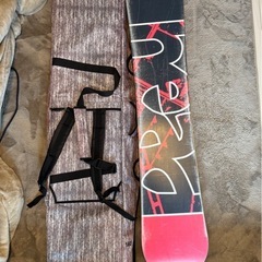 スノーボード、ビンディング、ケースの画像