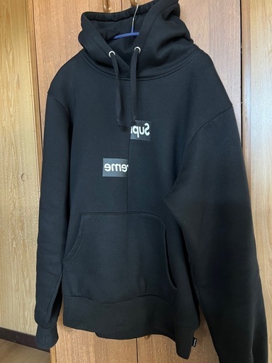 シュプリーム　　パーカー