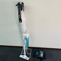 マキタ　コードレス掃除機　サイクロンアタッチメント　スタンド付