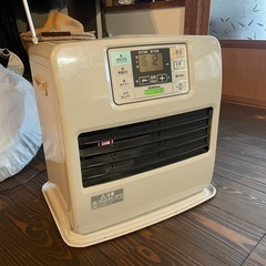 超美品　コロナ　石油ファンヒーターの画像