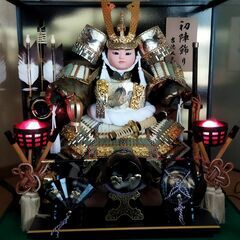 ！！！五月人形（吉徳大光 初陣飾り）ガラスケースの画像
