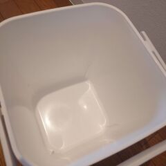 山崎産業　収納ボックス　バケツ　蓋付きの画像