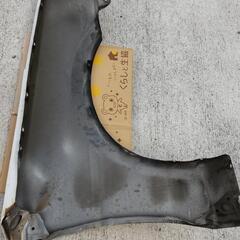トヨタ 純正 AE86 カローラレビン　フロント フェンダー 左 右 白 黒 ツートン
　ハチロク　
旧車　トヨタ　パンダの画像