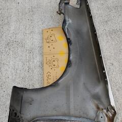 トヨタ 純正 AE86 カローラレビン　フロント フェンダー 左 右 白 黒 ツートン
　ハチロク　
旧車　トヨタ　パンダの画像
