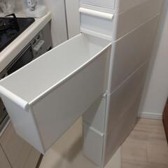 取引中です　収納ラックの画像