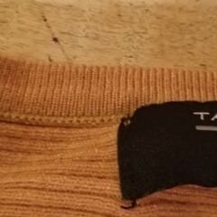 TAHARI タハリ●NY発ブランド●春まで使える！セーター●形綺麗の画像