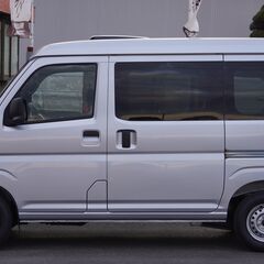 R.5(2023)年 ダイハツ ハイゼットカーゴ デラックス ディーラー新車保証継承可・ETC付 シルバー ☆車検付き・整備渡☆の画像